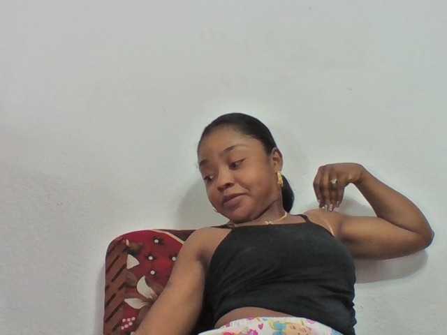 Elysa7 live cam on BongaCams