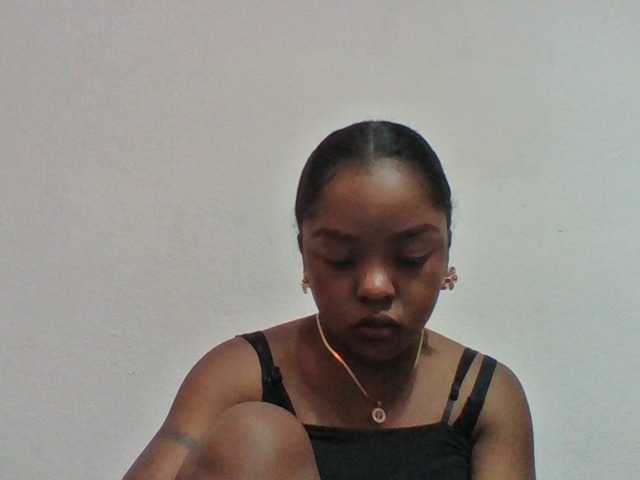 Elysa7 live cam on BongaCams