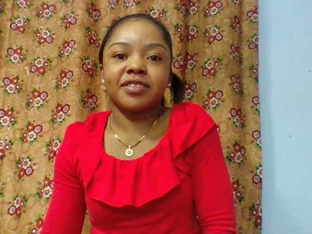 Elysa7 live cam on BongaCams