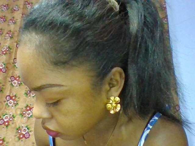 Elysa7 live cam on BongaCams