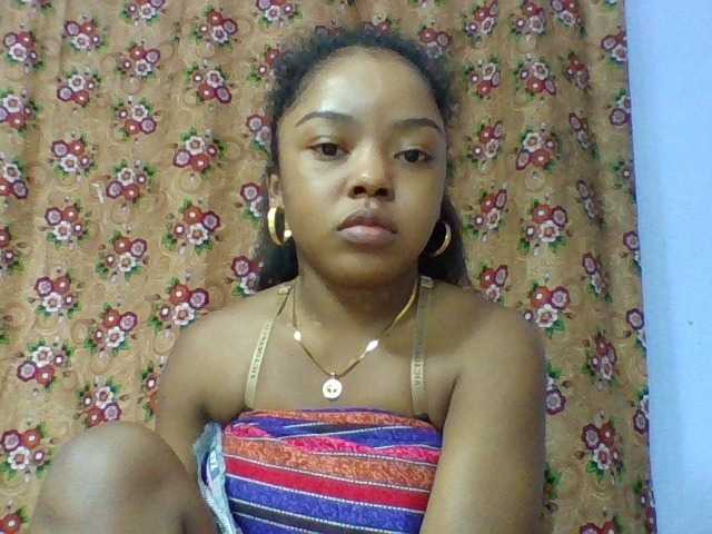 Elysa7 live cam on BongaCams