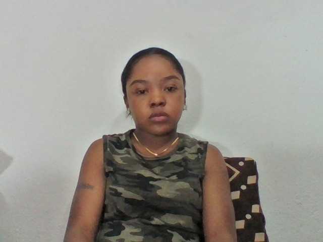 Elysa7 live cam on BongaCams