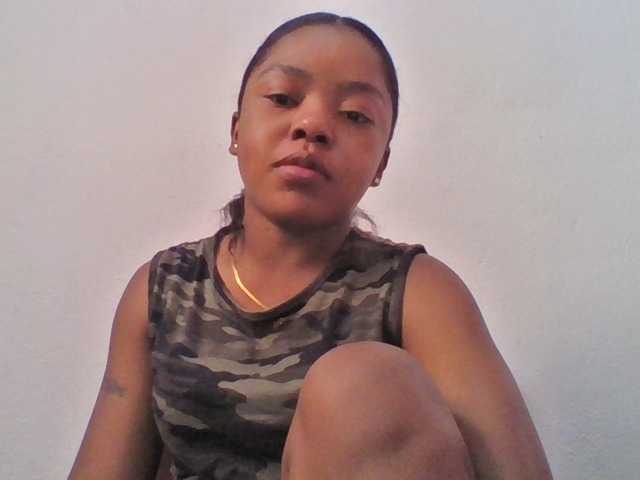 Elysa7 live cam on BongaCams