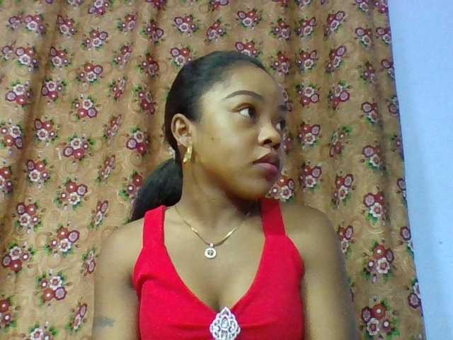 Elysa7 live cam on BongaCams