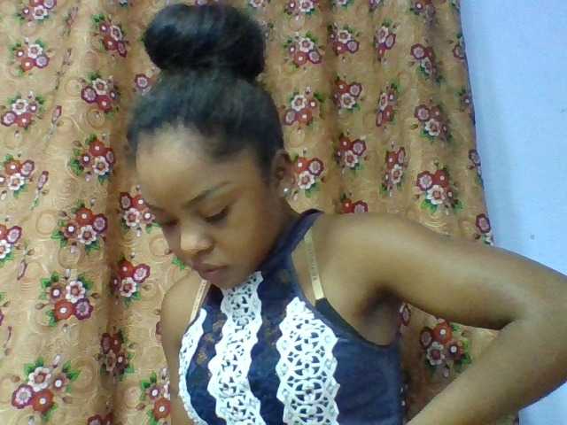 Elysa7 live cam on BongaCams