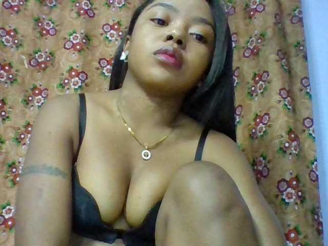 Elysa7 live cam on BongaCams