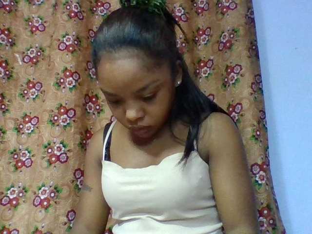 Elysa7 live cam on BongaCams