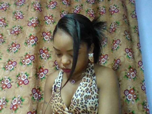 Elysa7 live cam on BongaCams