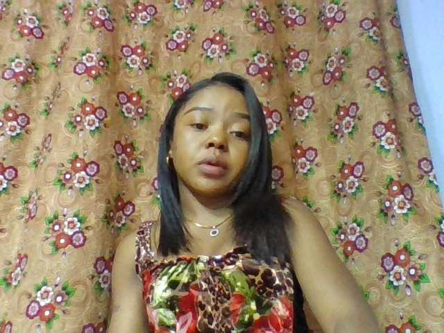 Elysa7 live cam on BongaCams