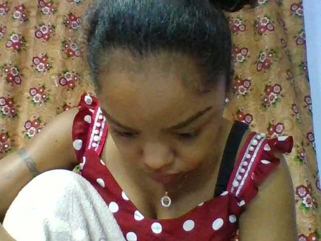 Elysa7 live cam on BongaCams