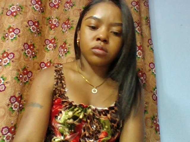 Elysa7 live cam on BongaCams