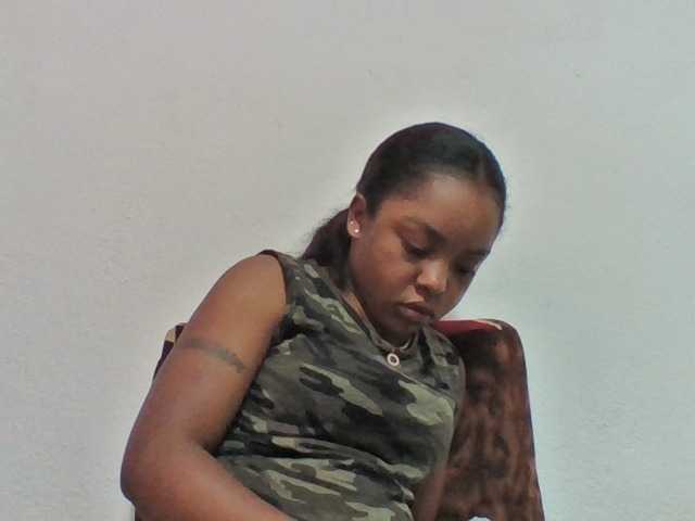 Elysa7 live cam on BongaCams