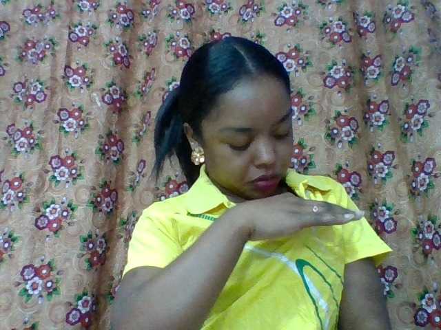 Elysa7 live cam on BongaCams