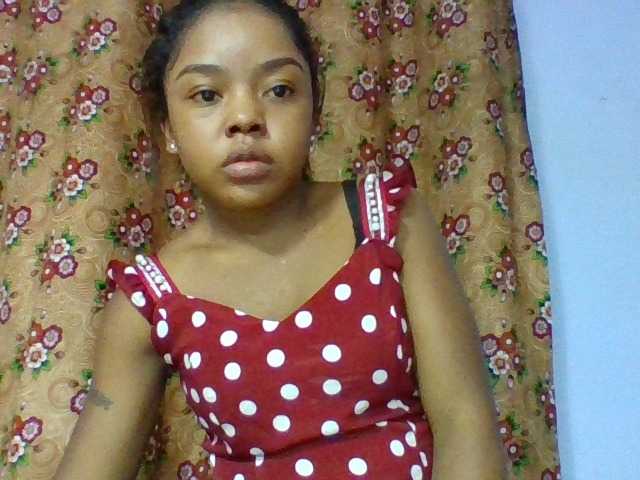 Elysa7 live cam on BongaCams