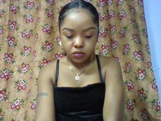 Elysa7 live cam on BongaCams
