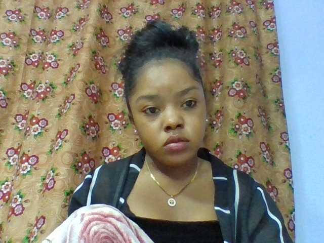 Elysa7 live cam on BongaCams