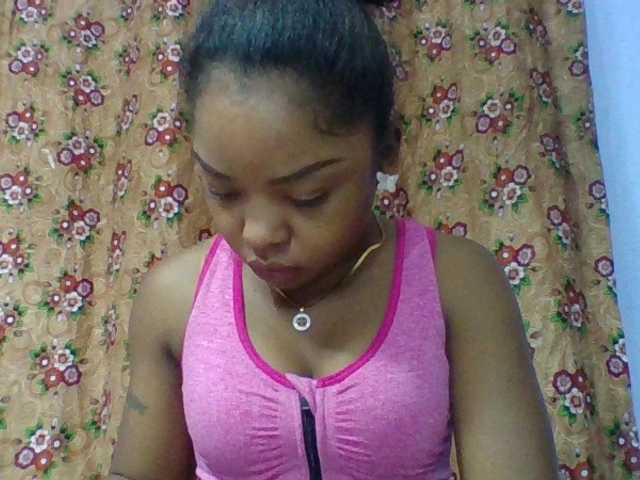 Elysa7 live cam on BongaCams