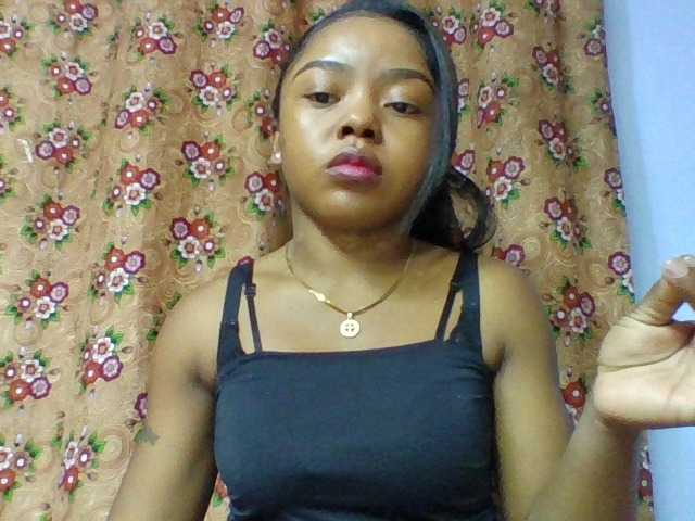 Elysa7 live cam on BongaCams