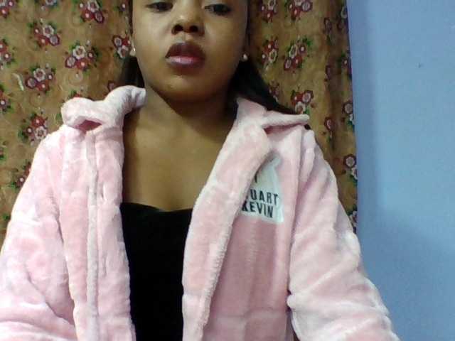 Elysa7 live cam on BongaCams