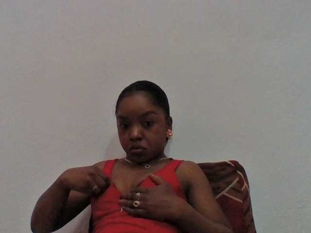 Elysa7 live cam on BongaCams