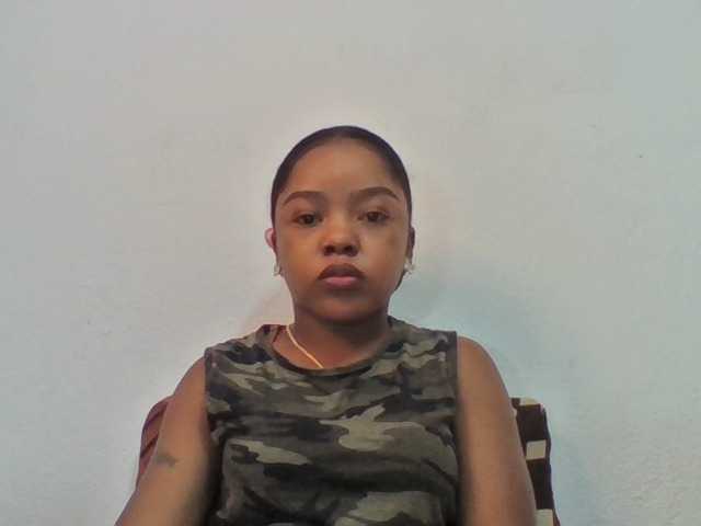 Elysa7 live cam on BongaCams