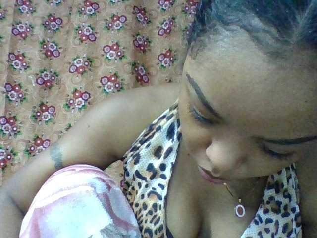 Elysa7 live cam on BongaCams
