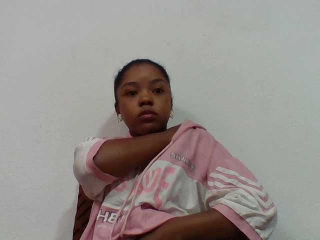 Elysa7 live cam on BongaCams