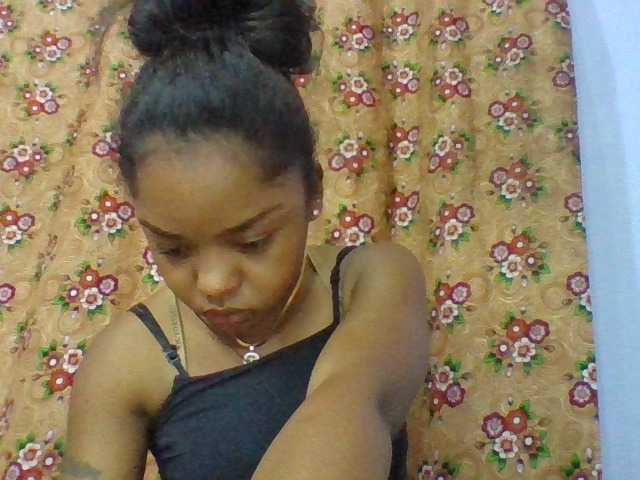 Elysa7 live cam on BongaCams