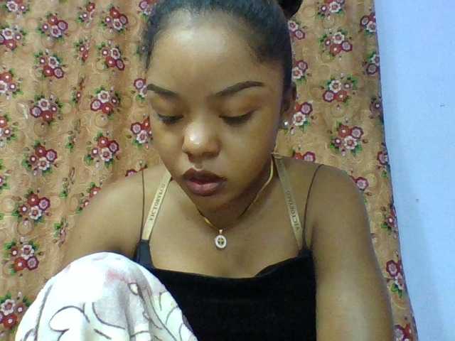 Elysa7 live cam on BongaCams