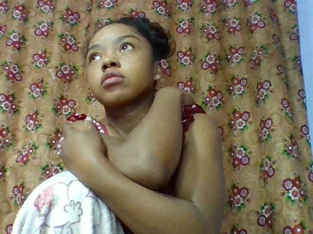 Elysa7 live cam on BongaCams