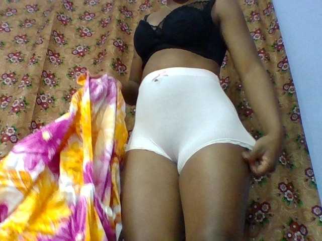 Elysa7 live cam on BongaCams