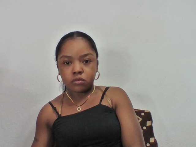 Elysa7 live cam on BongaCams