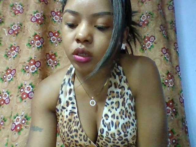 Elysa7 live cam on BongaCams