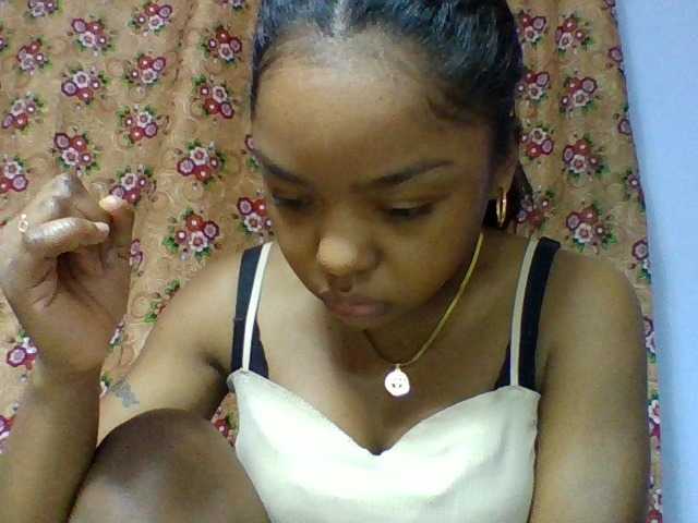 Elysa7 live cam on BongaCams