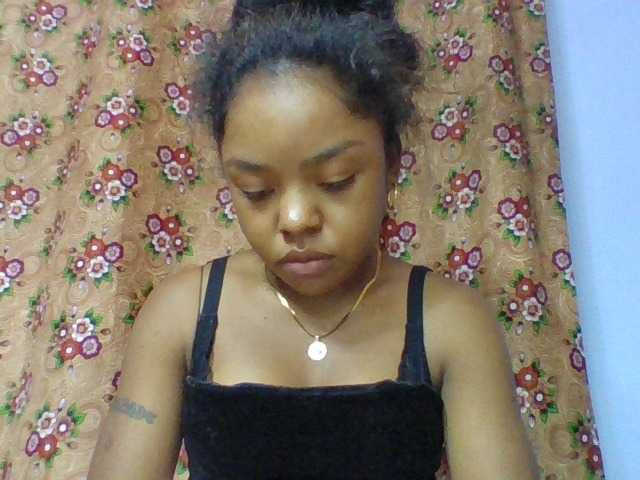 Elysa7 live cam on BongaCams