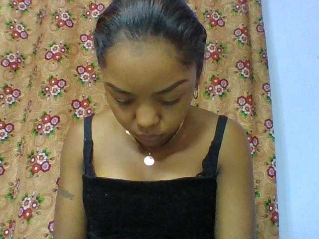 Elysa7 live cam on BongaCams