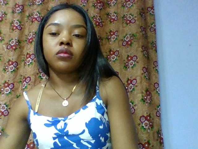 Elysa7 live cam on BongaCams