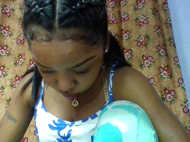 Elysa7 live cam on BongaCams