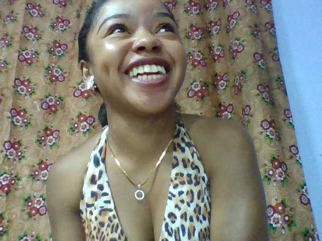 Elysa7 live cam on BongaCams