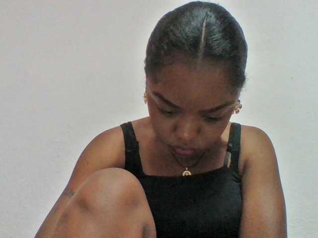 Elysa7 live cam on BongaCams