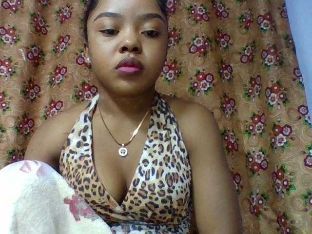 Elysa7 live cam on BongaCams