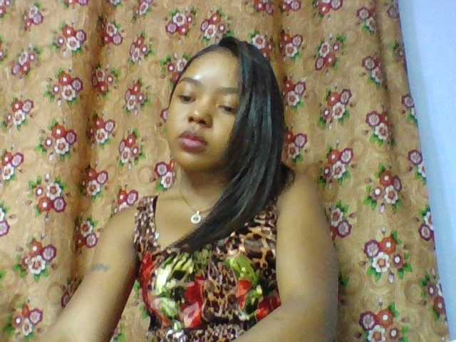 Elysa7 live cam on BongaCams