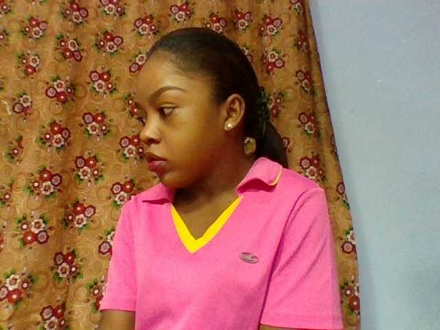 Elysa7 live cam on BongaCams