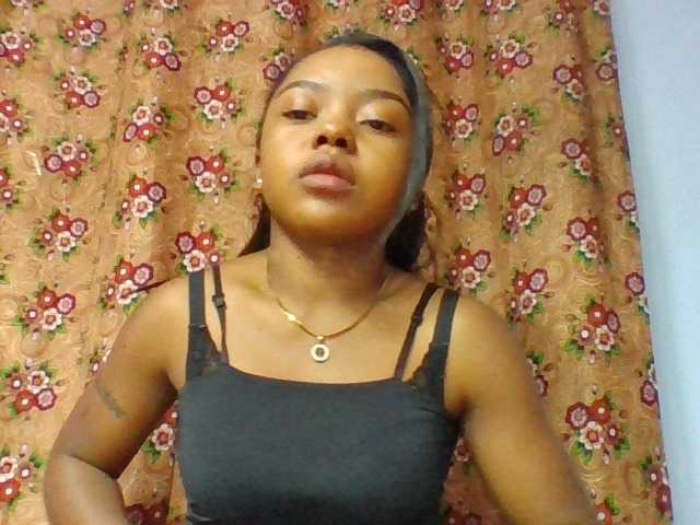 Elysa7 live cam on BongaCams