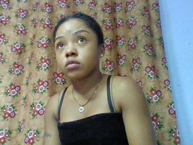 Elysa7 live cam on BongaCams