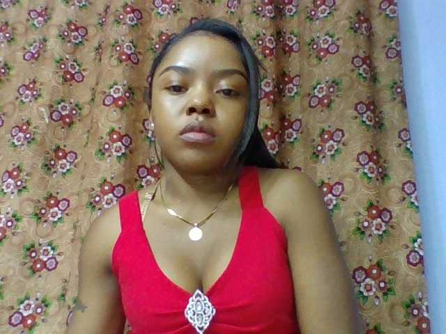 Elysa7 live cam on BongaCams