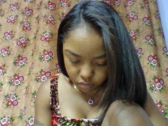 Elysa7 live cam on BongaCams
