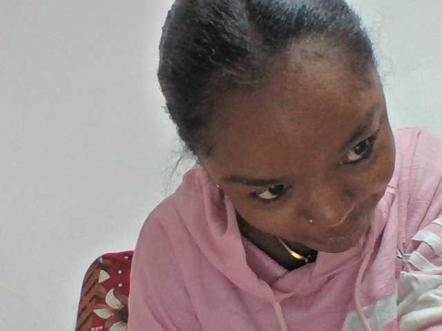 Elysa7 live cam on BongaCams