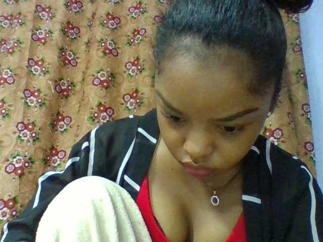 Elysa7 live cam on BongaCams