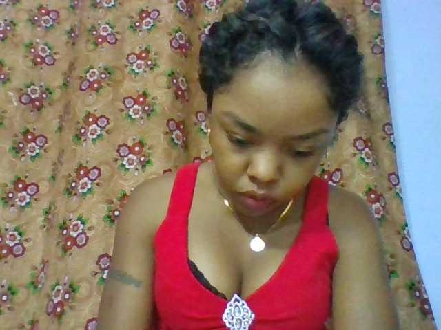 Elysa7 live cam on BongaCams